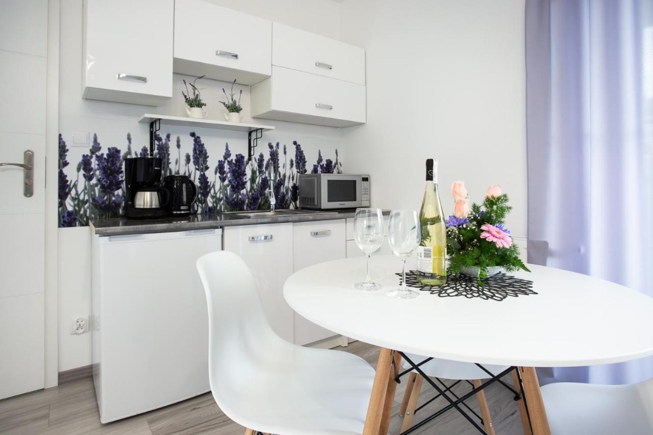 Apartamenty Pod Cisem Kudowa Zdroj Luaran gambar